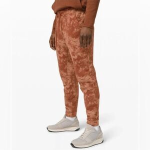 Lululemon mens city sweat 29" French terry terracotta desert sun orange joggers